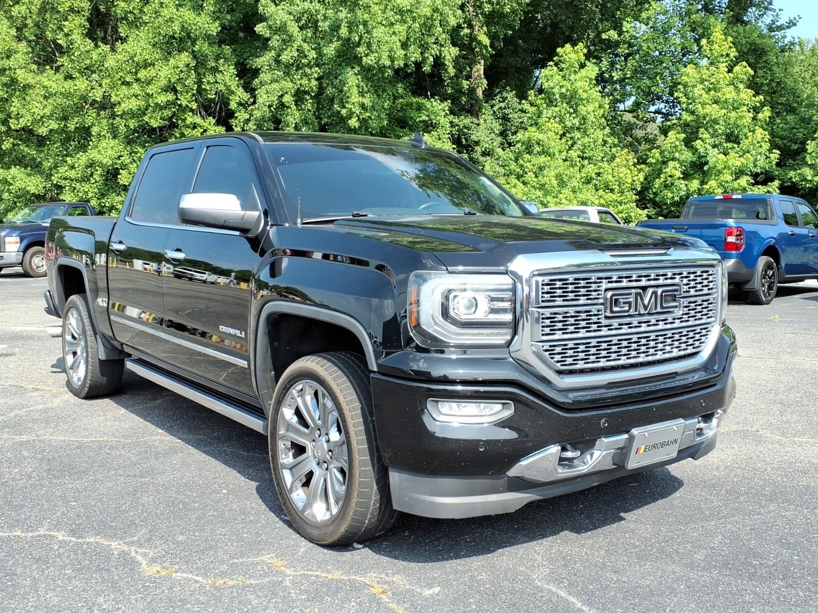 2017 GMC Sierra 4WD Crew Cab Short Box's photo