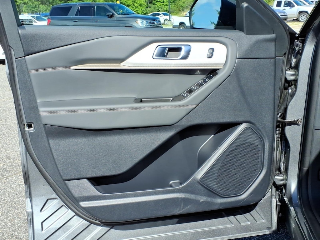 New 2026 Ford Explorer Active Active SUV
