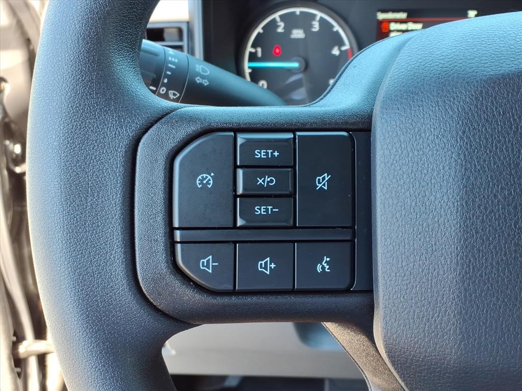 2026 Ford F-350 Super Duty XL - Photo 14