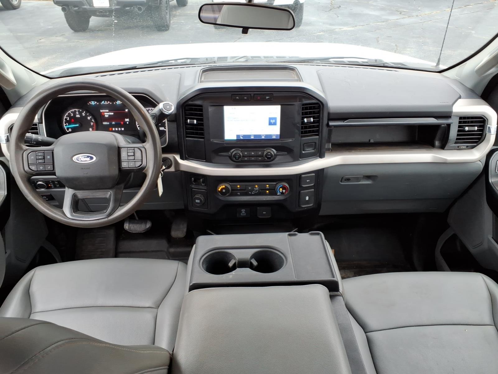 Photo 19