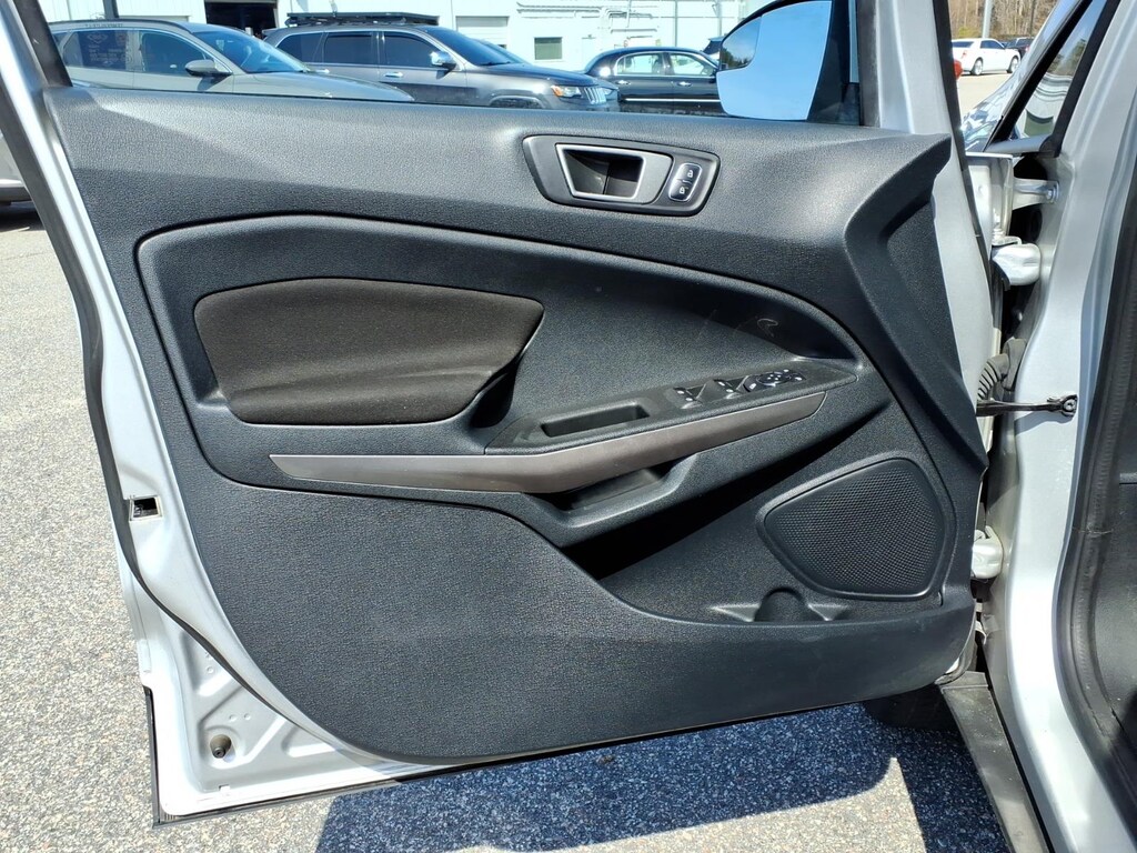 Used 2021 Ford EcoSport SE SUV