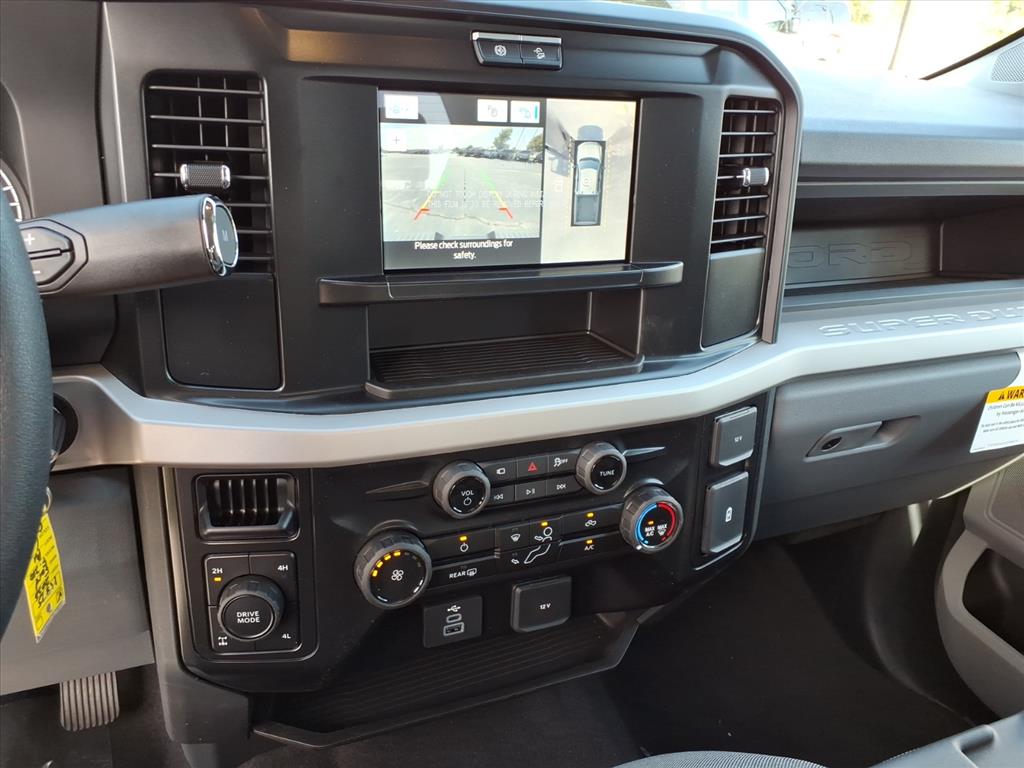 2026 Ford F-250 Super Duty XL - Photo 9
