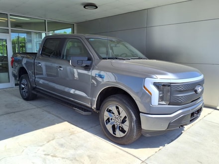 2025 Ford F-150 Lightning Flash AWD Flash  SuperCrew 5.5 ft. SB