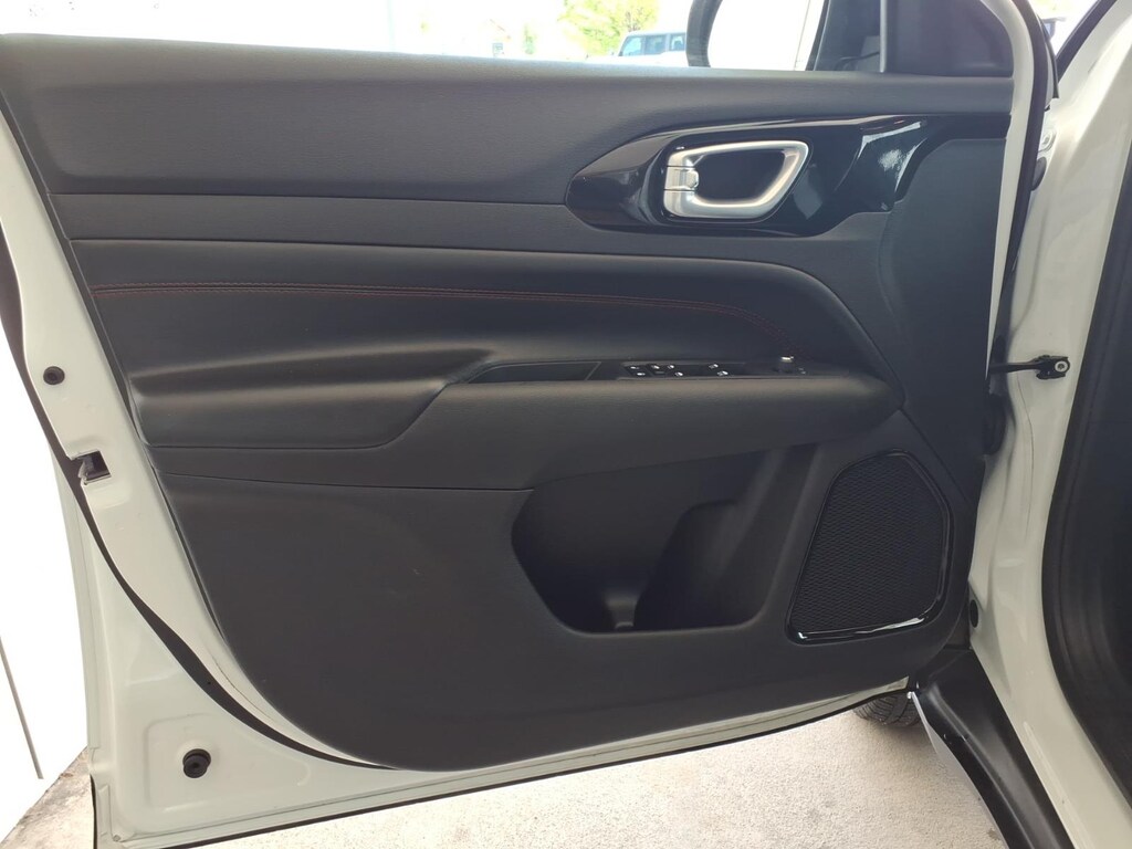 Used 2025 Jeep Compass Trailhawk SUV