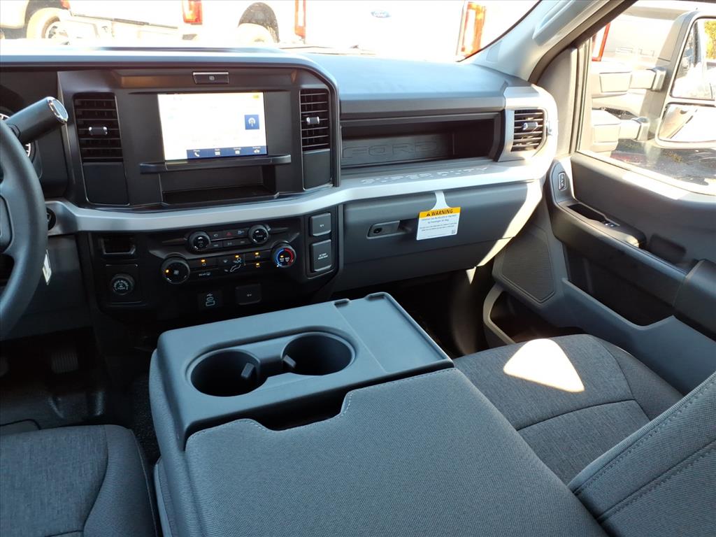 2026 Ford F-350 Super Duty XL - Photo 18