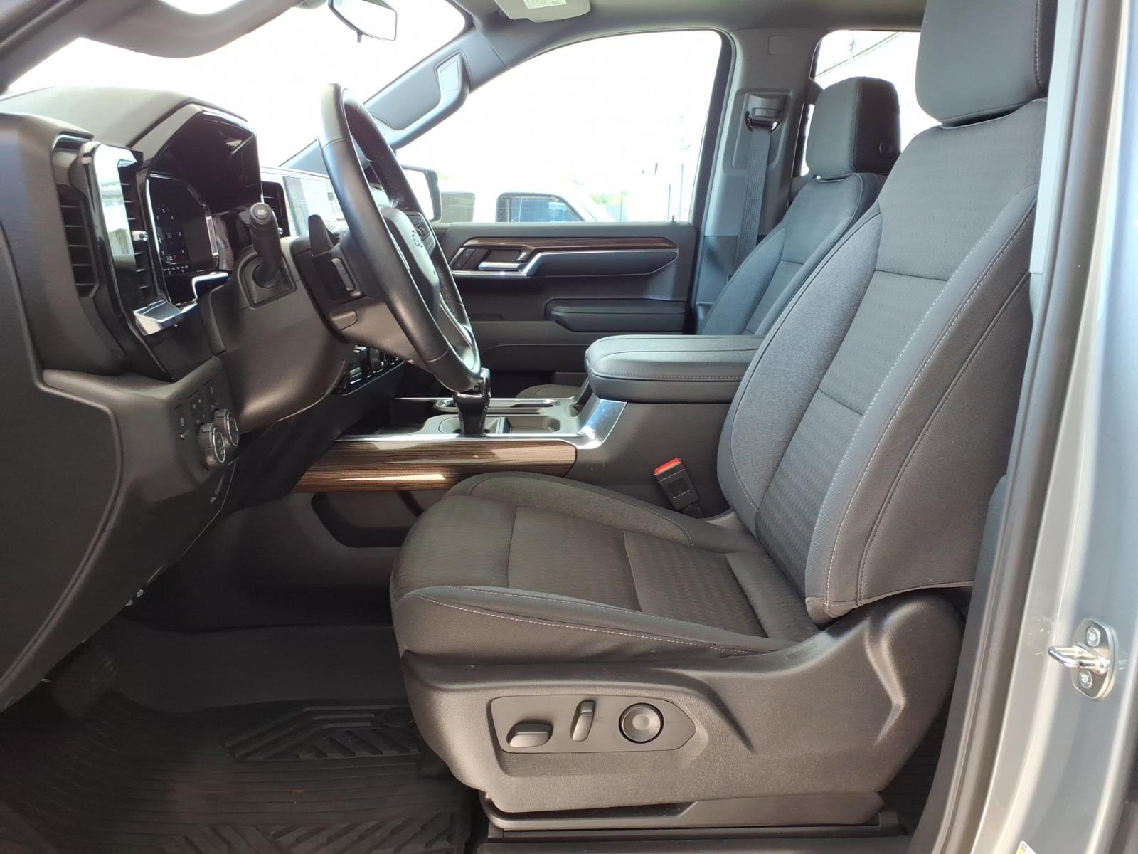 Used 2024 Chevrolet Silverado 1500 LT Trail Boss Truck Crew Cab