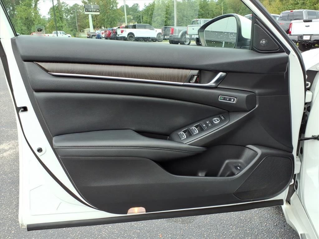 Used 2021 Honda Accord EX-L Sedan