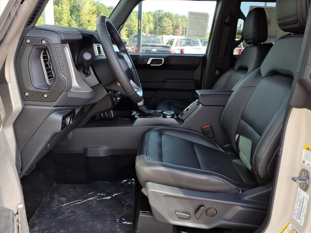 New 2025 Ford Bronco Outer Banks 4x4 Outer Banks SUV