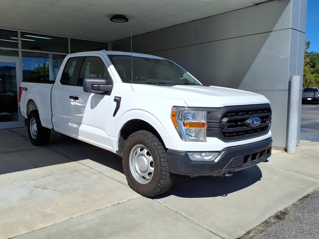 2021 Ford F-150 XL's photo
