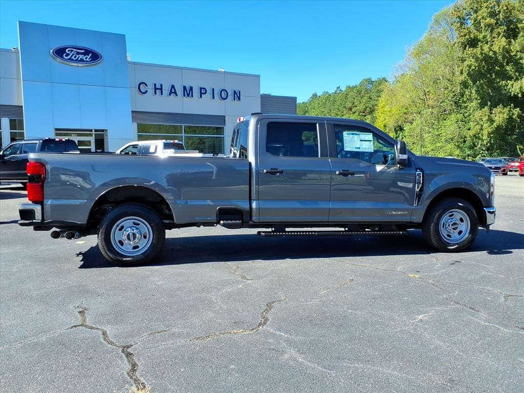 2026 Ford F-350 Super Duty XL - Photo 25
