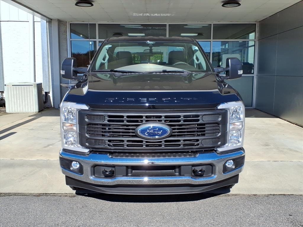 New 2026 Ford F-350 Super Duty XL 4x2 XL Regular Cab 8 ft. LB SRW Pickup
