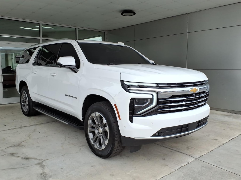 Used 2025 Chevrolet Suburban LT SUV
