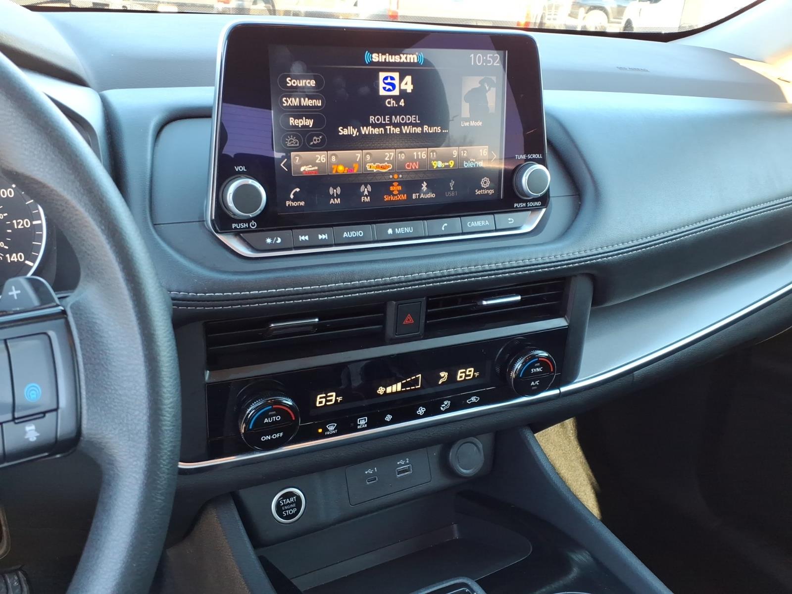 2023 Nissan Rogue SV - Photo 8