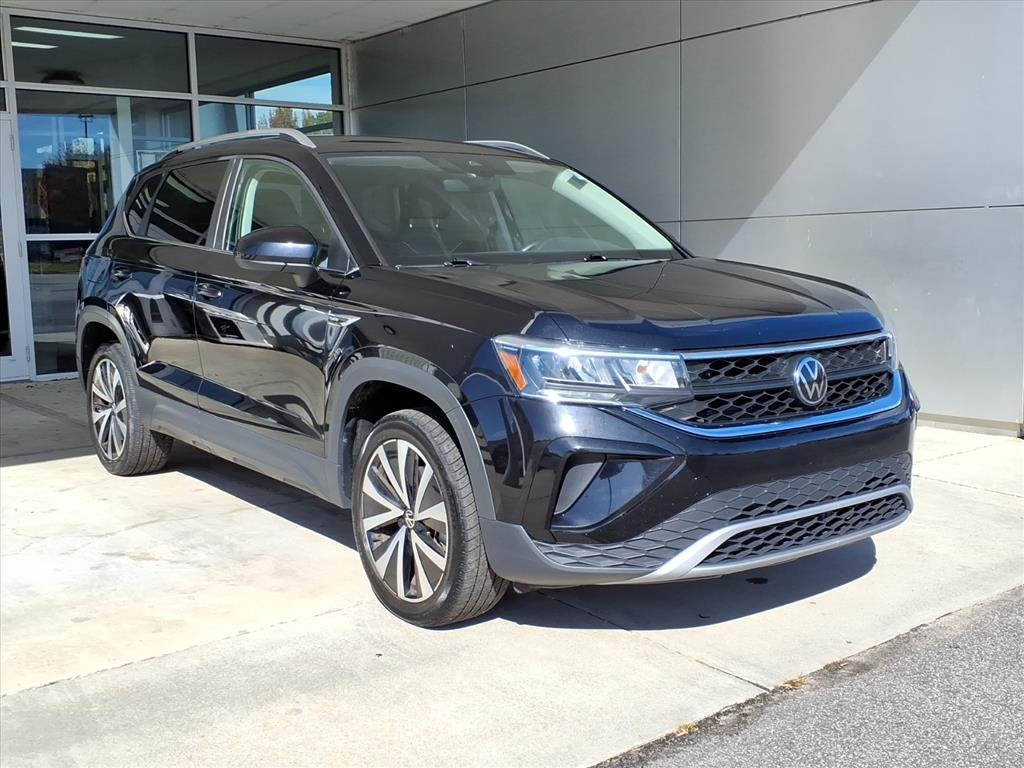 2024 Volkswagen Taos SE