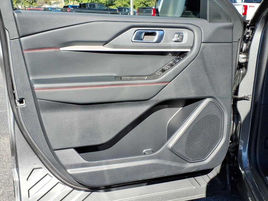 New 2025 Ford Explorer ST-Line ST-Line  SUV