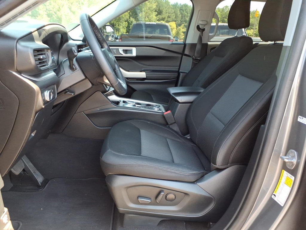 Used 2022 Ford Explorer XLT SUV