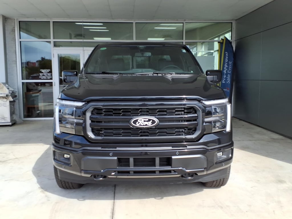 New 2026 Ford F-150 Lariat 4x4 Lariat SuperCrew 5.5 ft. SB