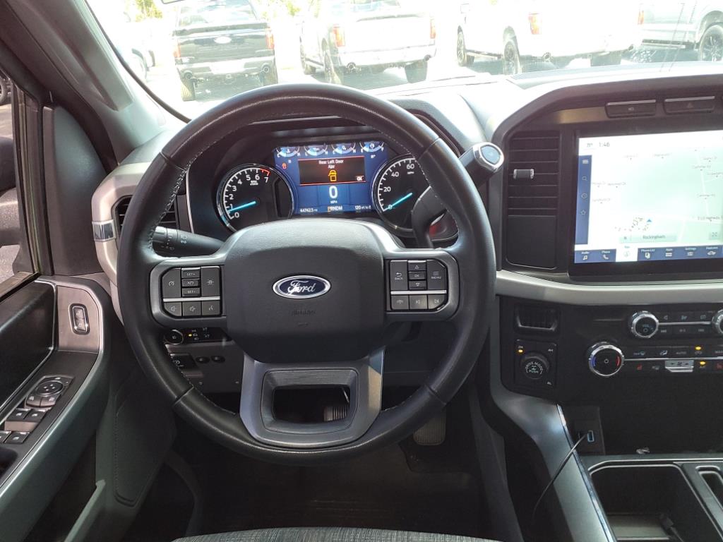 2023 Ford F-150 XLT photo 3