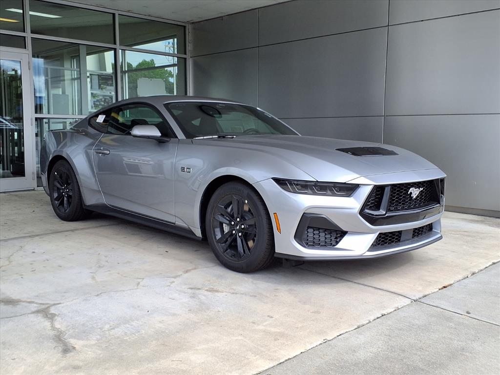 2025 Ford Mustang GT's photo