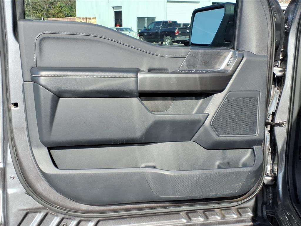 2022 Ford F-150 XLT photo 3