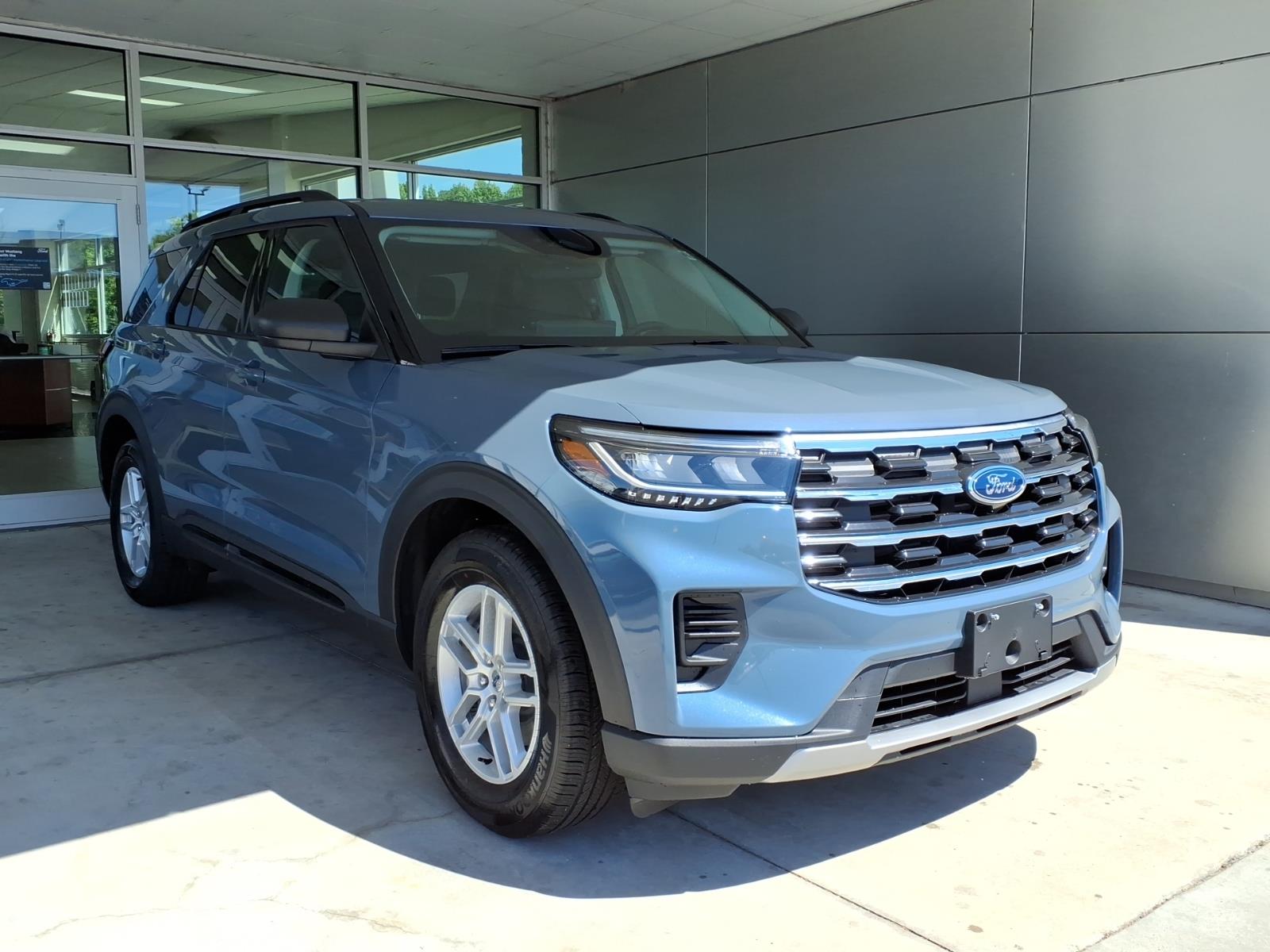 2026 Ford Explorer's photo