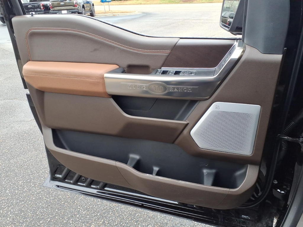 New 2025 Ford F-150 King Ranch 4x4 King Ranch SuperCrew 5.5 ft. SB