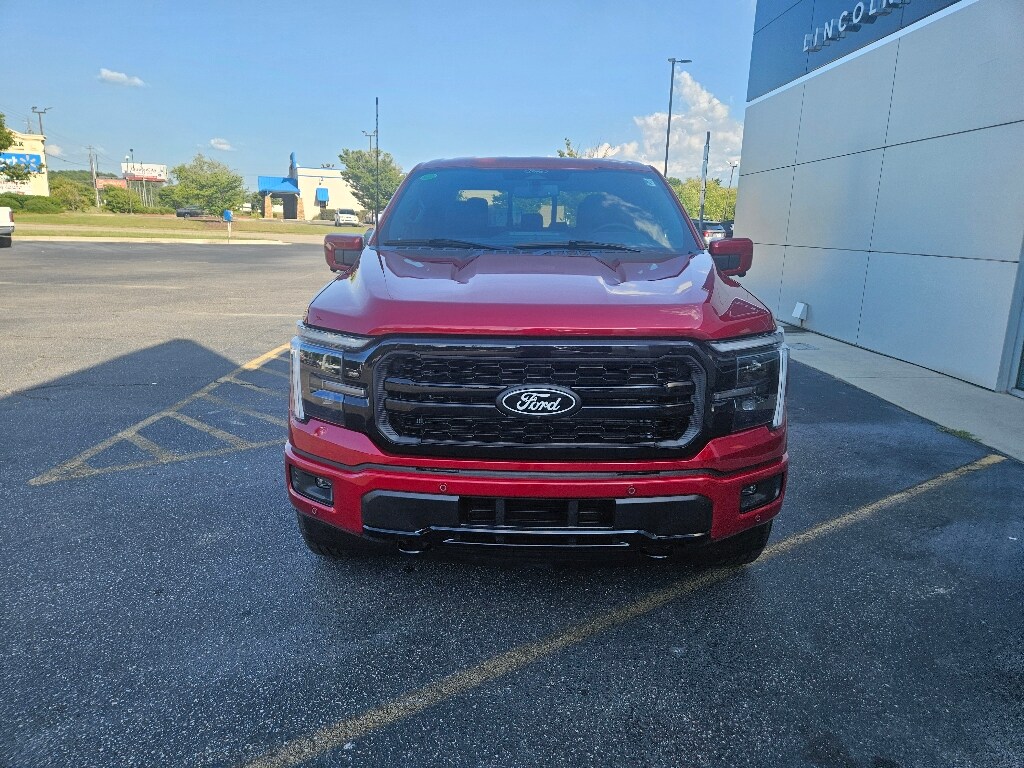 2025 Ford F-150 Lariat photo 2