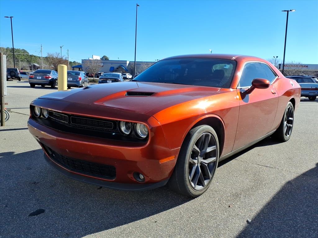 2023 Dodge Challenger SXT's photo