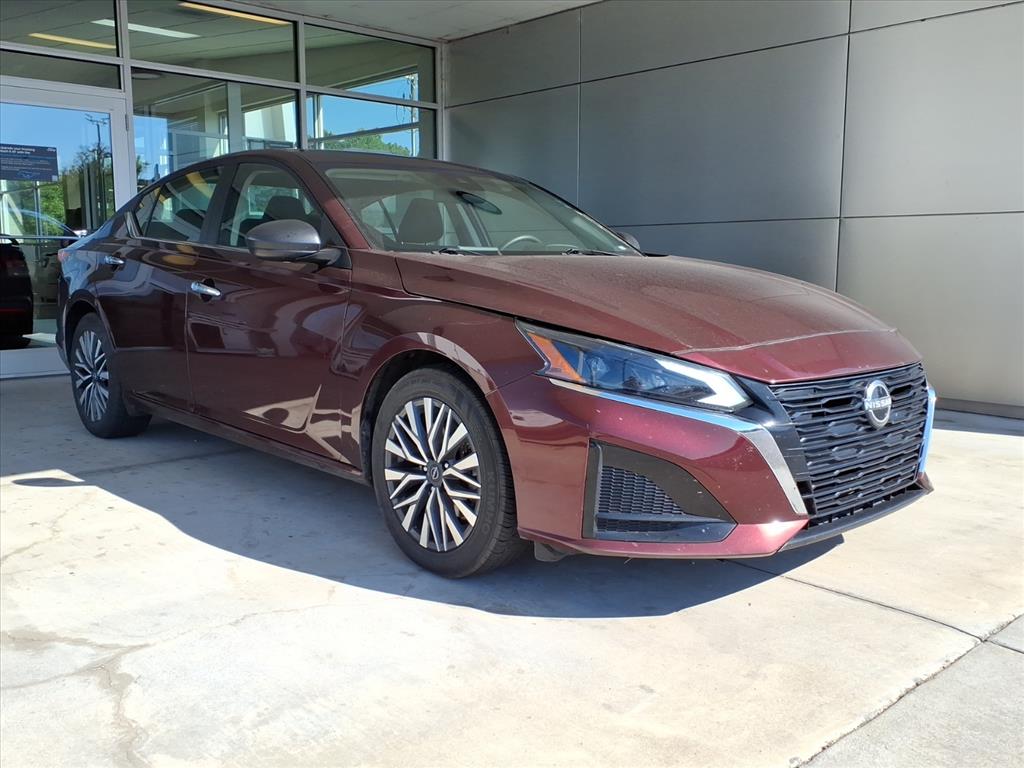 2024 Nissan Altima SV