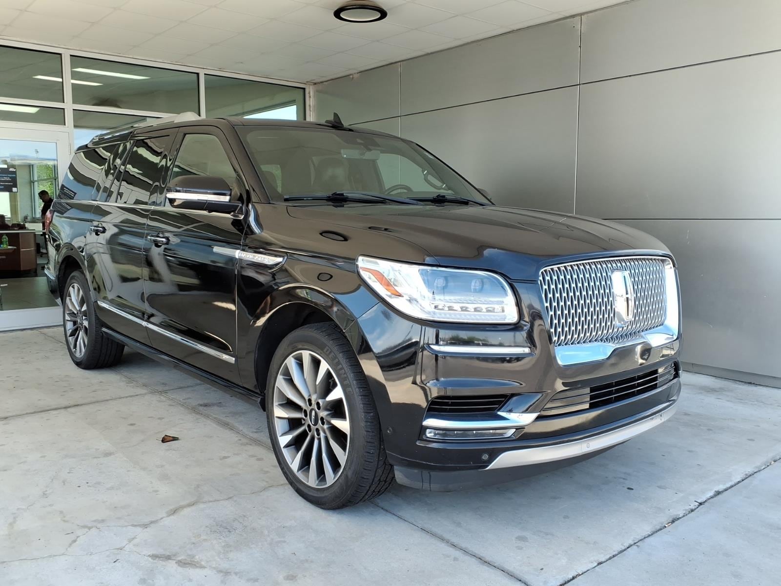 2021 Lincoln Navigator Reserve L's photo