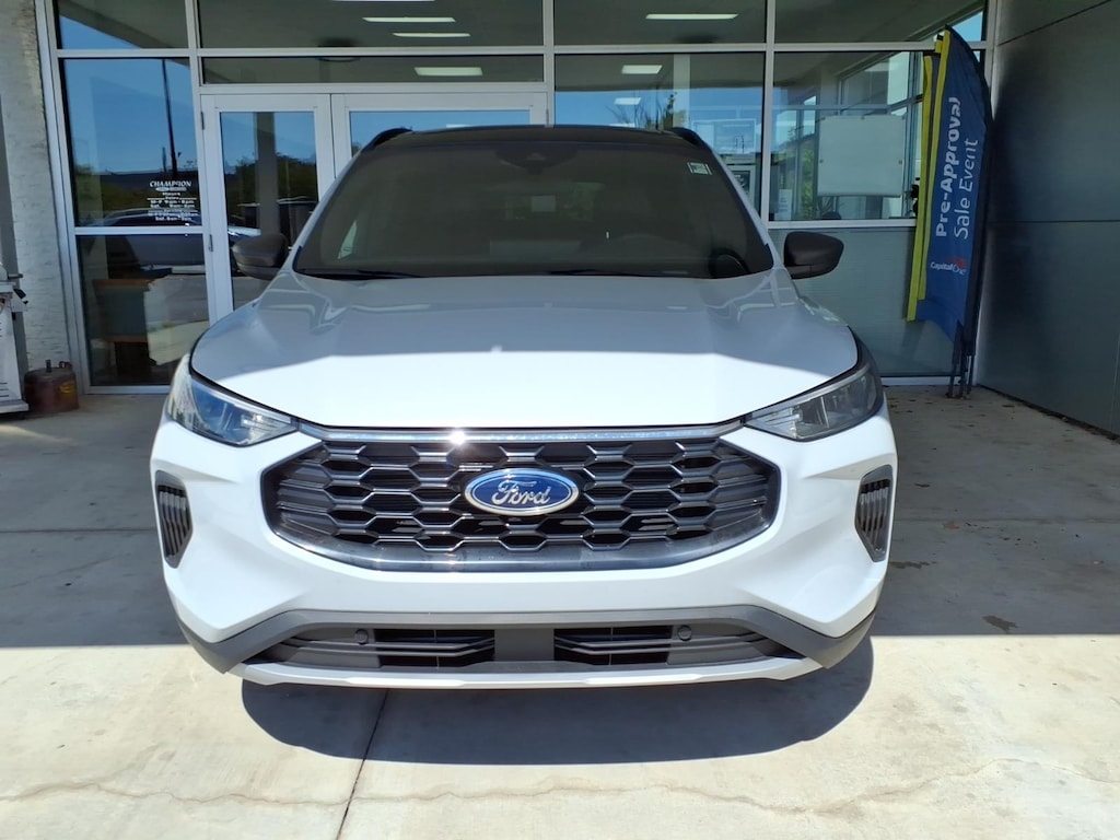 Used 2025 Ford Escape ST-Line SUV