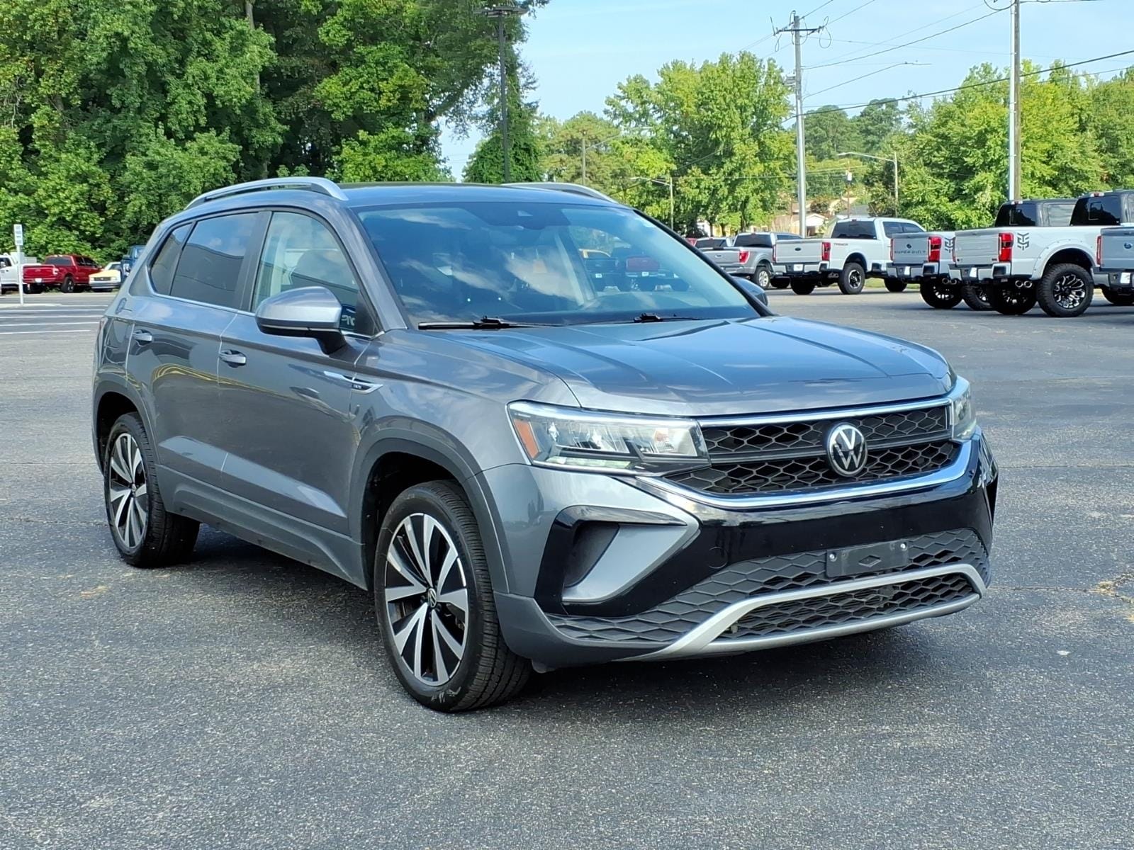 2024 Volkswagen Taos SE
