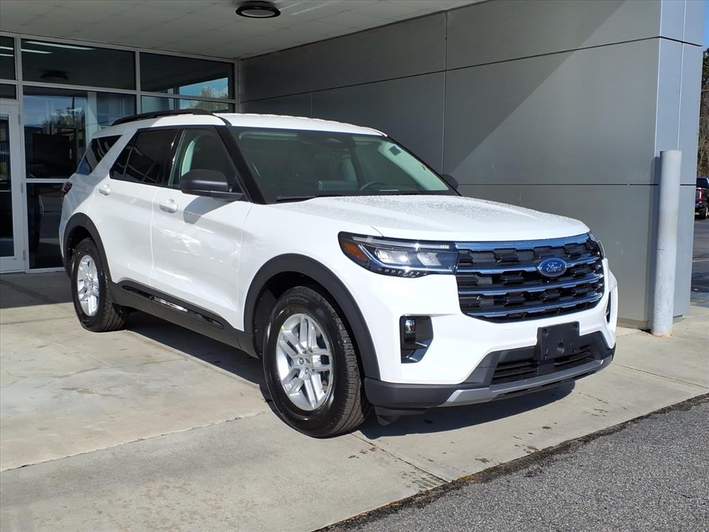 2026 Ford Explorer's photo