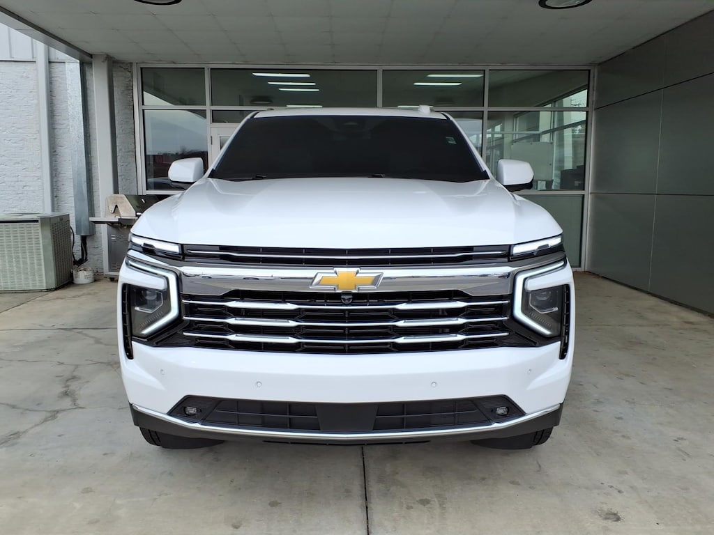 Used 2025 Chevrolet Suburban LT SUV