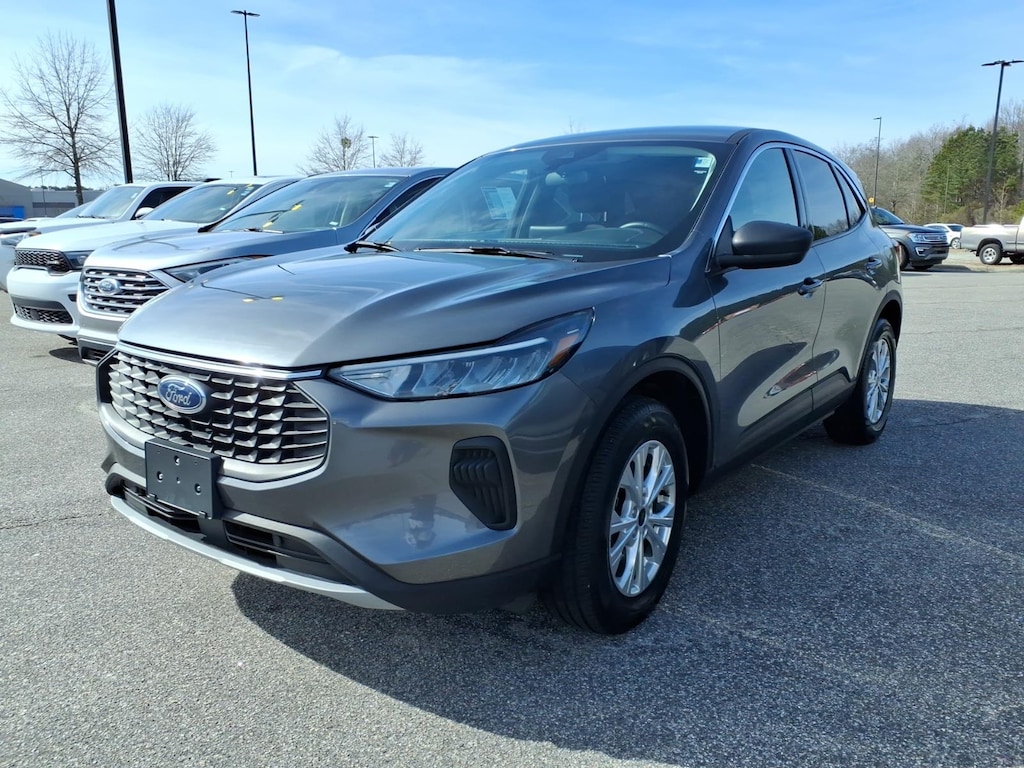 Used 2024 Ford Escape Active SUV