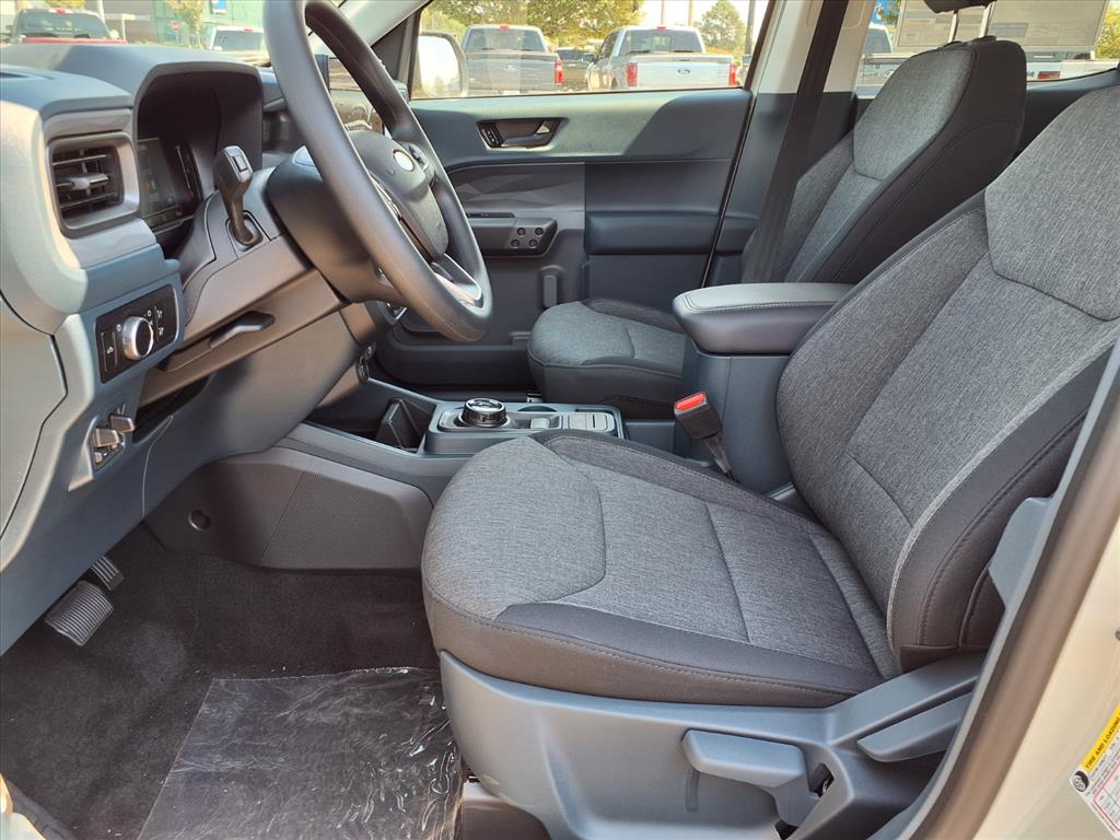 2025 Ford Maverick XLT photo 3