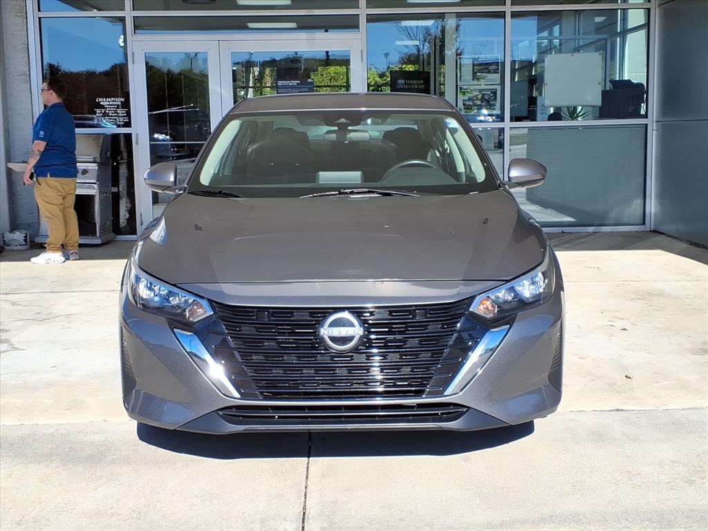 2024 Nissan Sentra SV photo 2