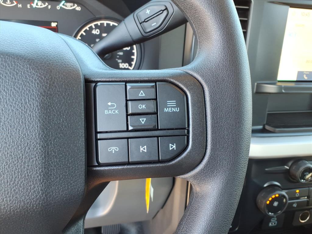 2026 Ford F-350 Super Duty XL - Photo 16
