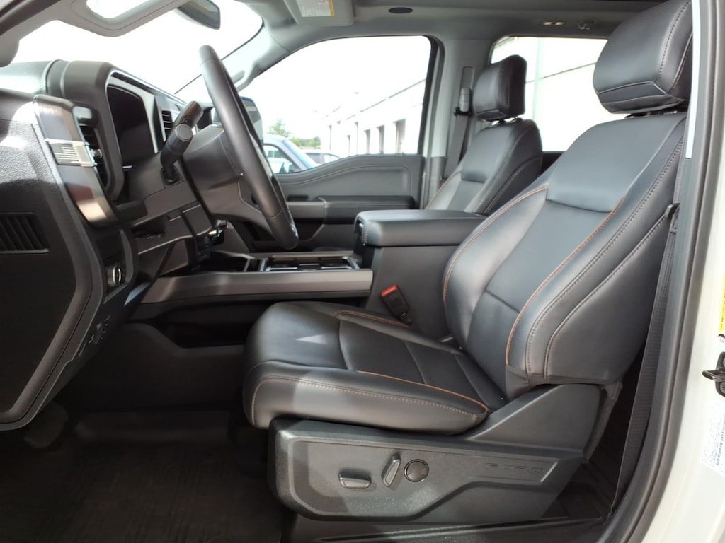 Used 2026 Ford F-350 Super Duty Lariat Truck Crew Cab