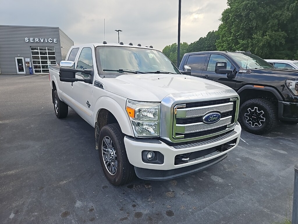 Used 2016 Ford F-350 Super Duty Platinum 4x4 Platinum Crew Cab 6.8 ft. SB SRW Pickup