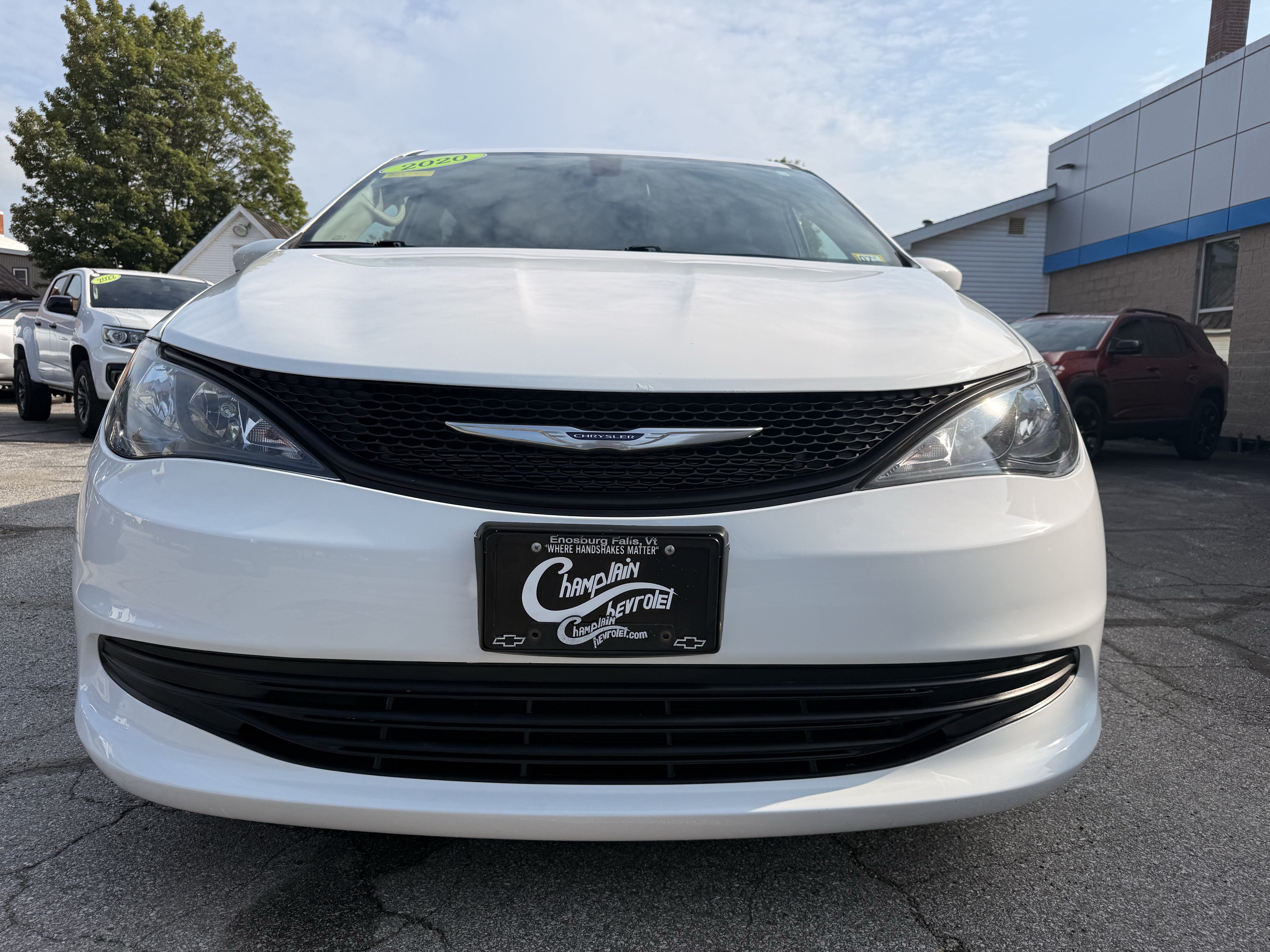 Used 2020 Chrysler Voyager L