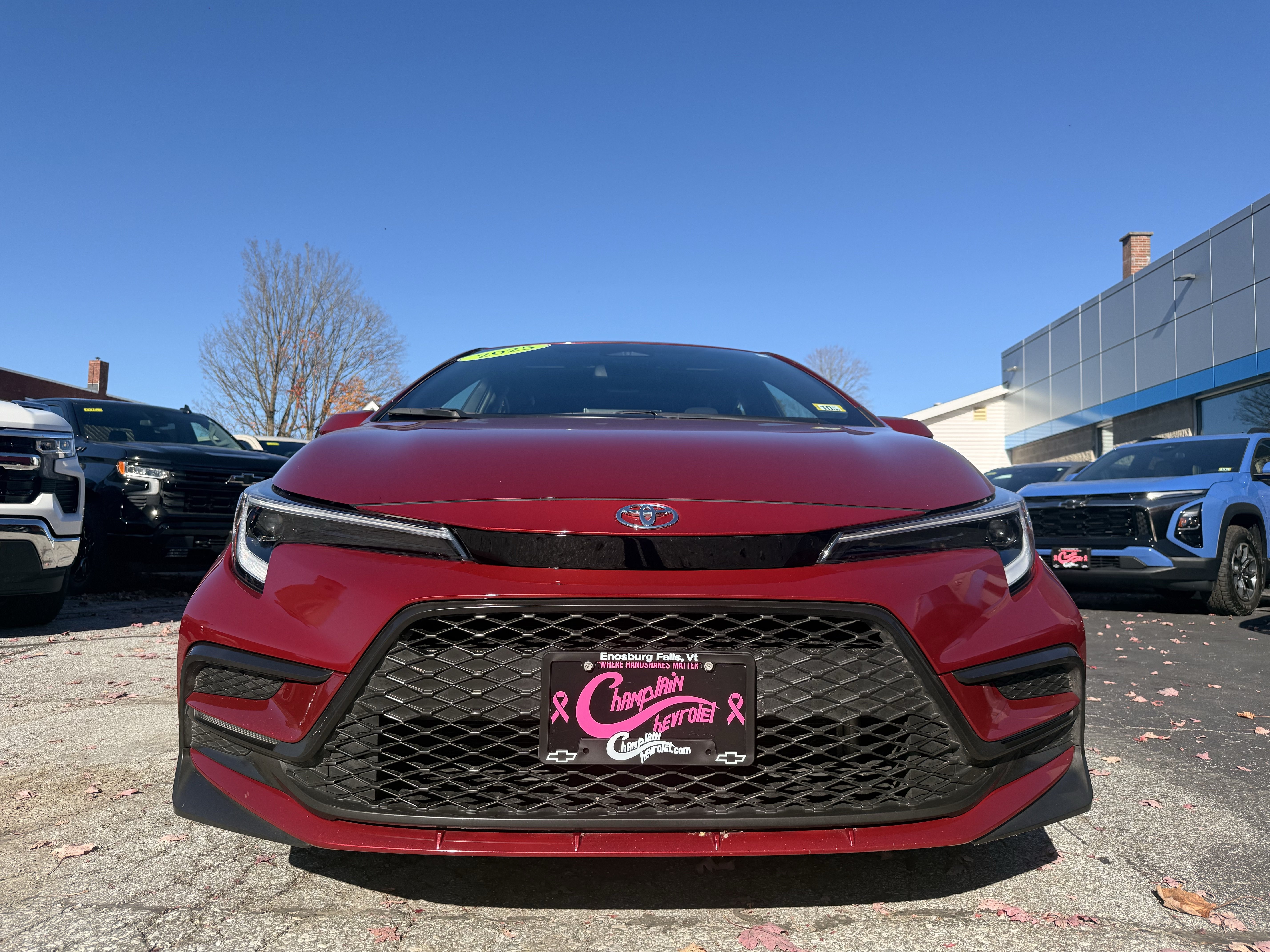 Used 2025 Toyota Corolla SE Sedan