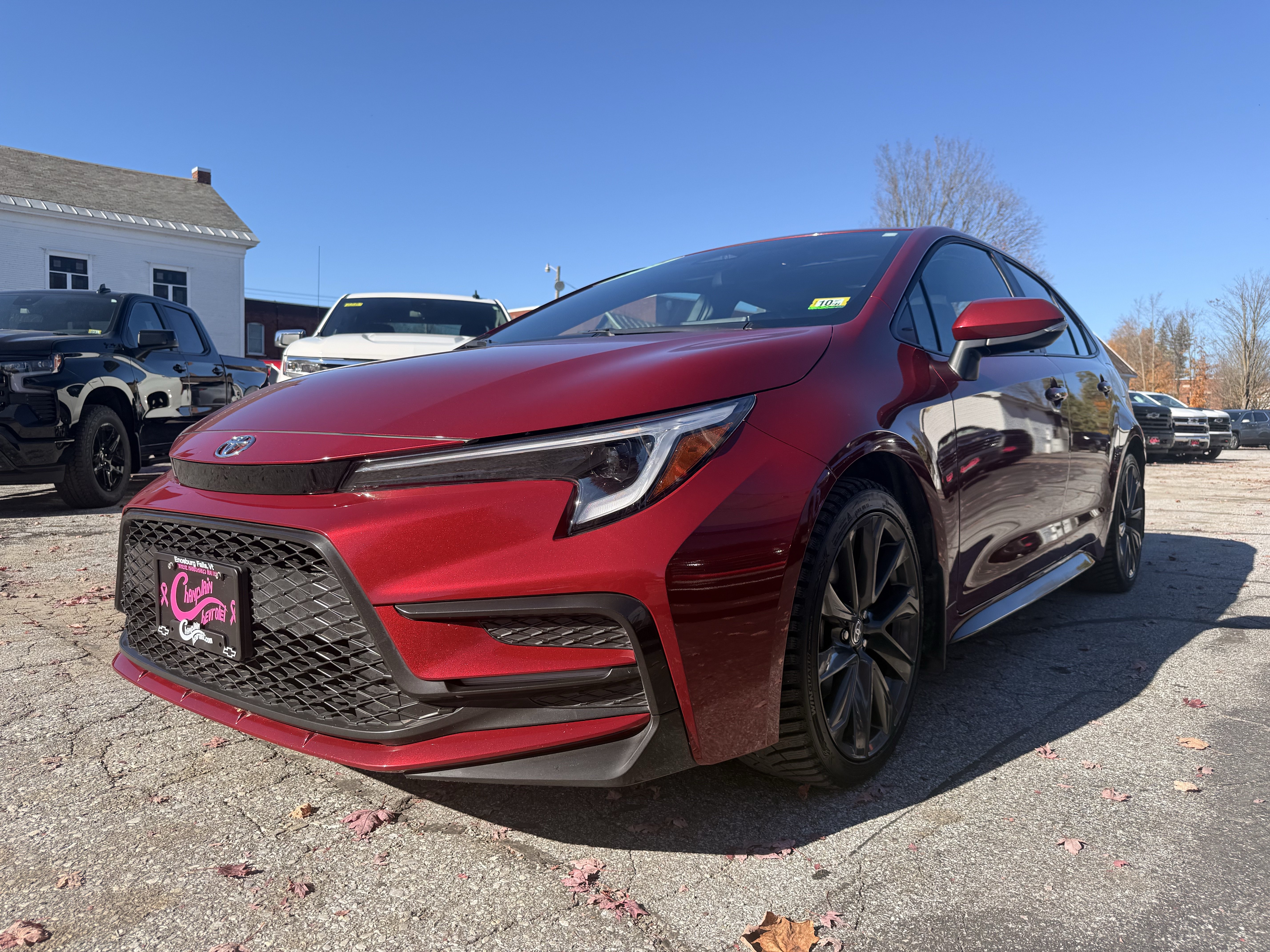 Used 2025 Toyota Corolla SE Sedan