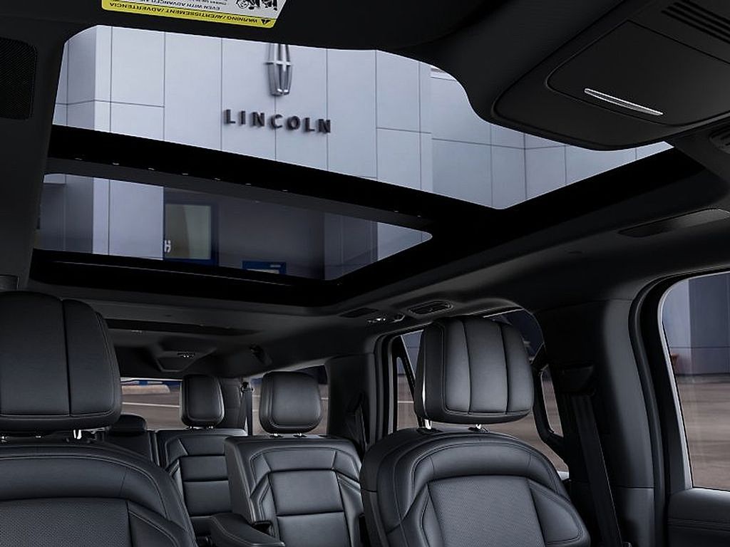 2027 Lincoln Navigator Reserve L - Photo 20