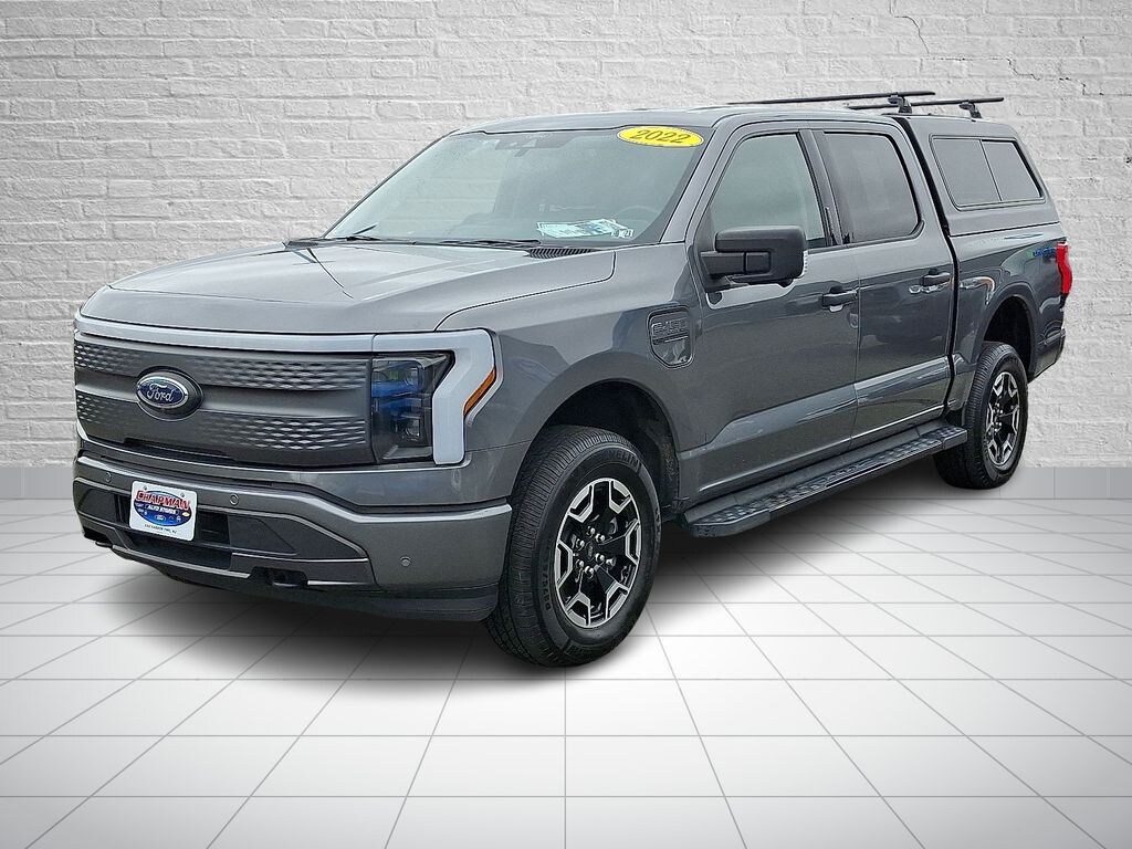 Used 2022 Ford F-150 Lightning XLT Truck
