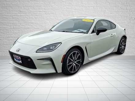 2025 Toyota GR86 Base Coupe