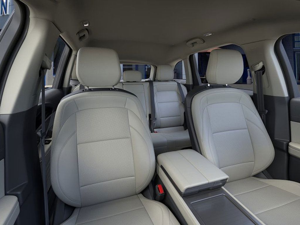 2026 Lincoln Nautilus Premiere - Photo 10