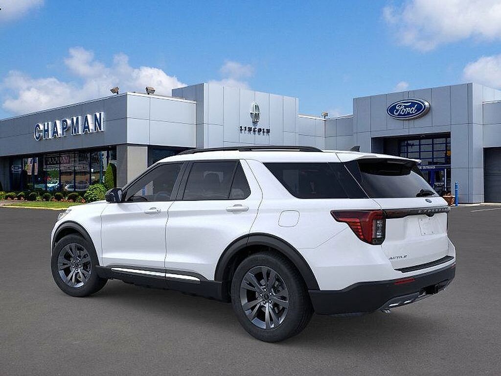 Used 2025 Ford Explorer Active SUV