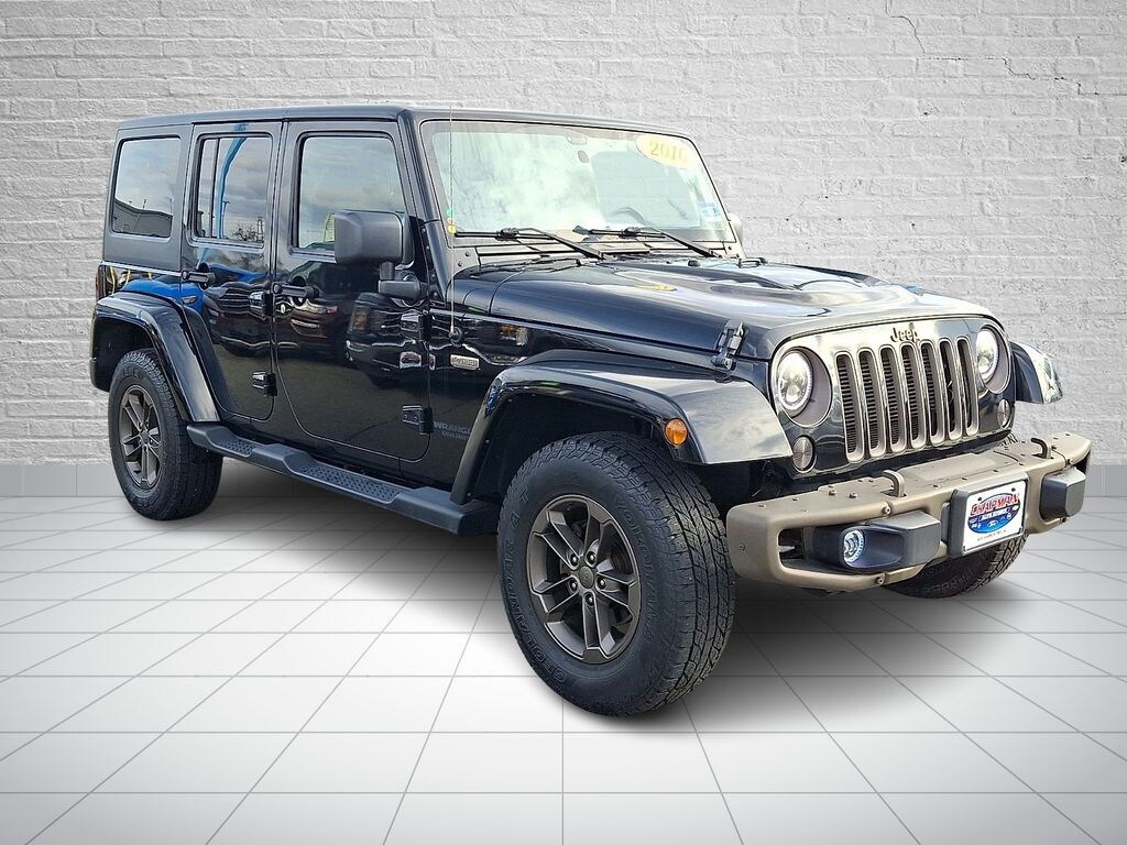 Used 2016 Jeep Wrangler Unlimited Sahara SUV