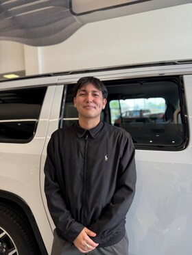 Staff member LINVER CARDENAS from 9e8e522f439f